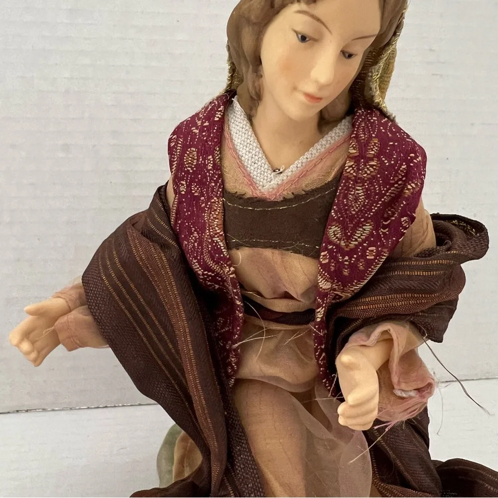 Members Mark Nativity Replacement Mary - Picture 4 of 15